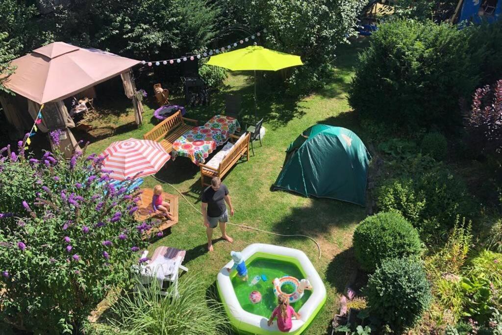 Souterrainwohnung Mit Grossem Garten Und Sauna Кассель Экстерьер фото