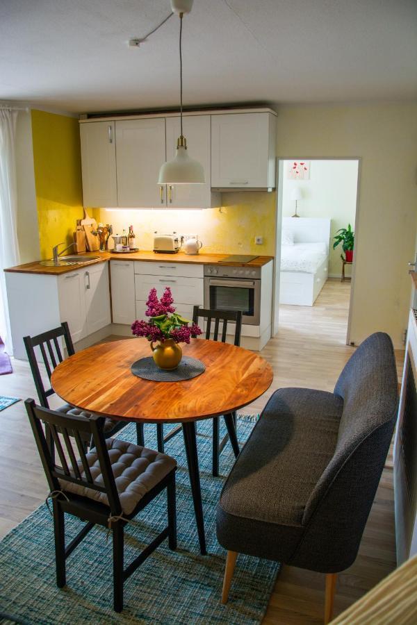 Souterrainwohnung Mit Grossem Garten Und Sauna Кассель Экстерьер фото